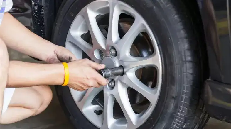 Having Fewer Lug Nuts Is Hazardous