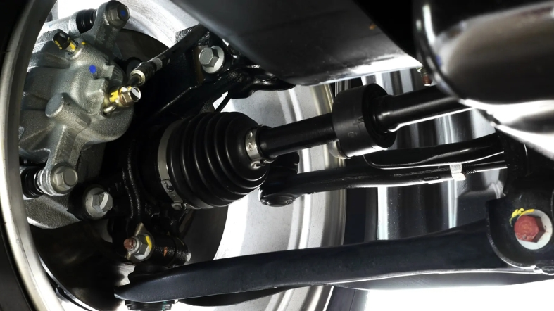 How to Turn a Drive Shaft by Hand on Different Vehicles"