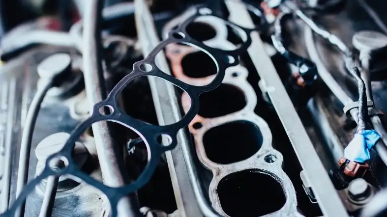 What are the symptoms of a Bad Intake Manifold Gasket