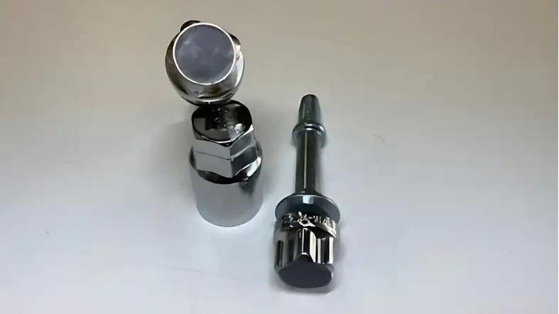 What materials are used to make catalytic converter bolts